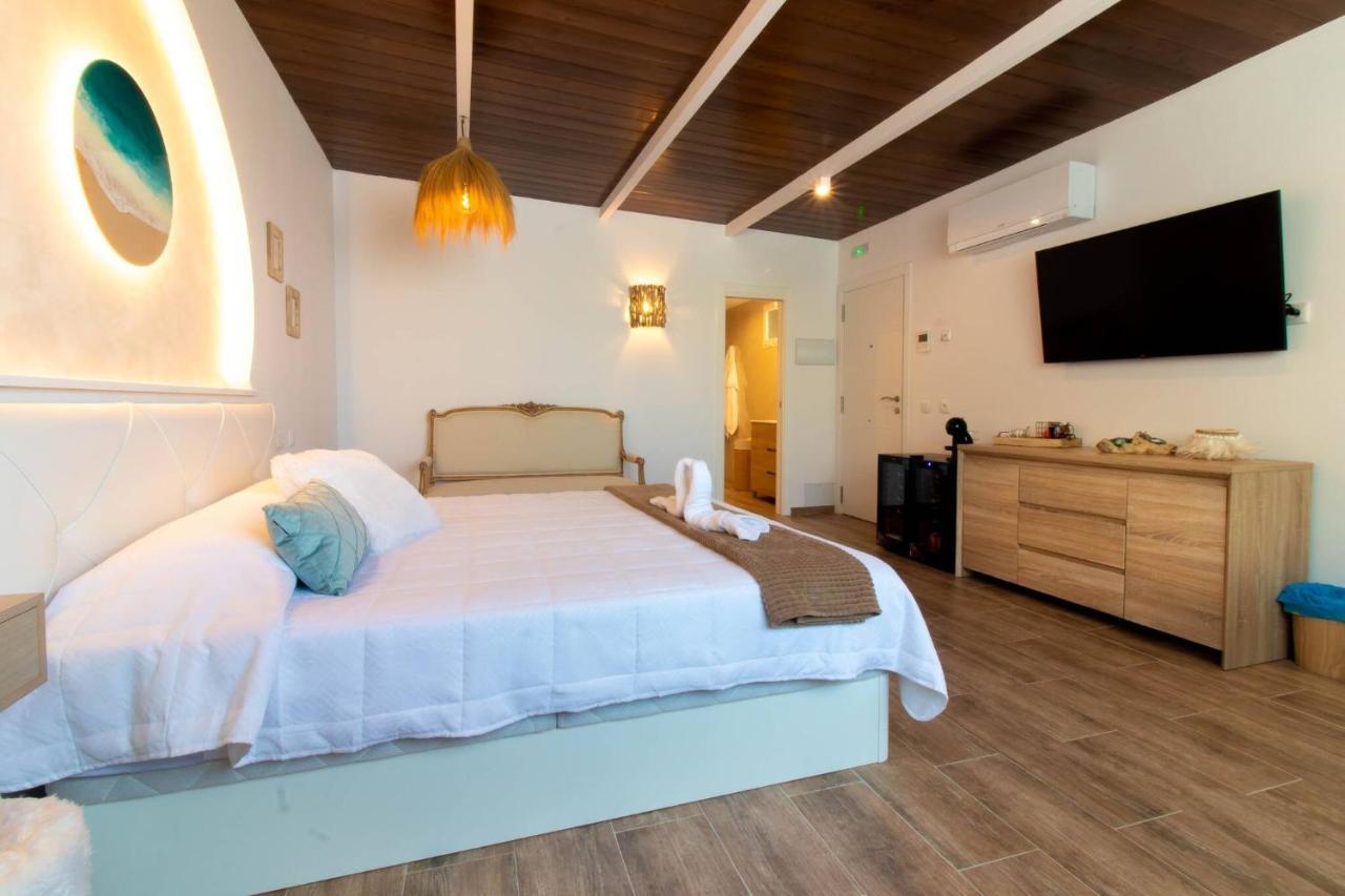 Room In Guest Room - Private Room In The Fishing Port Of マルベーリャ エクステリア 写真